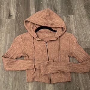 Women’s Aeropostale cropped zip up hoodie